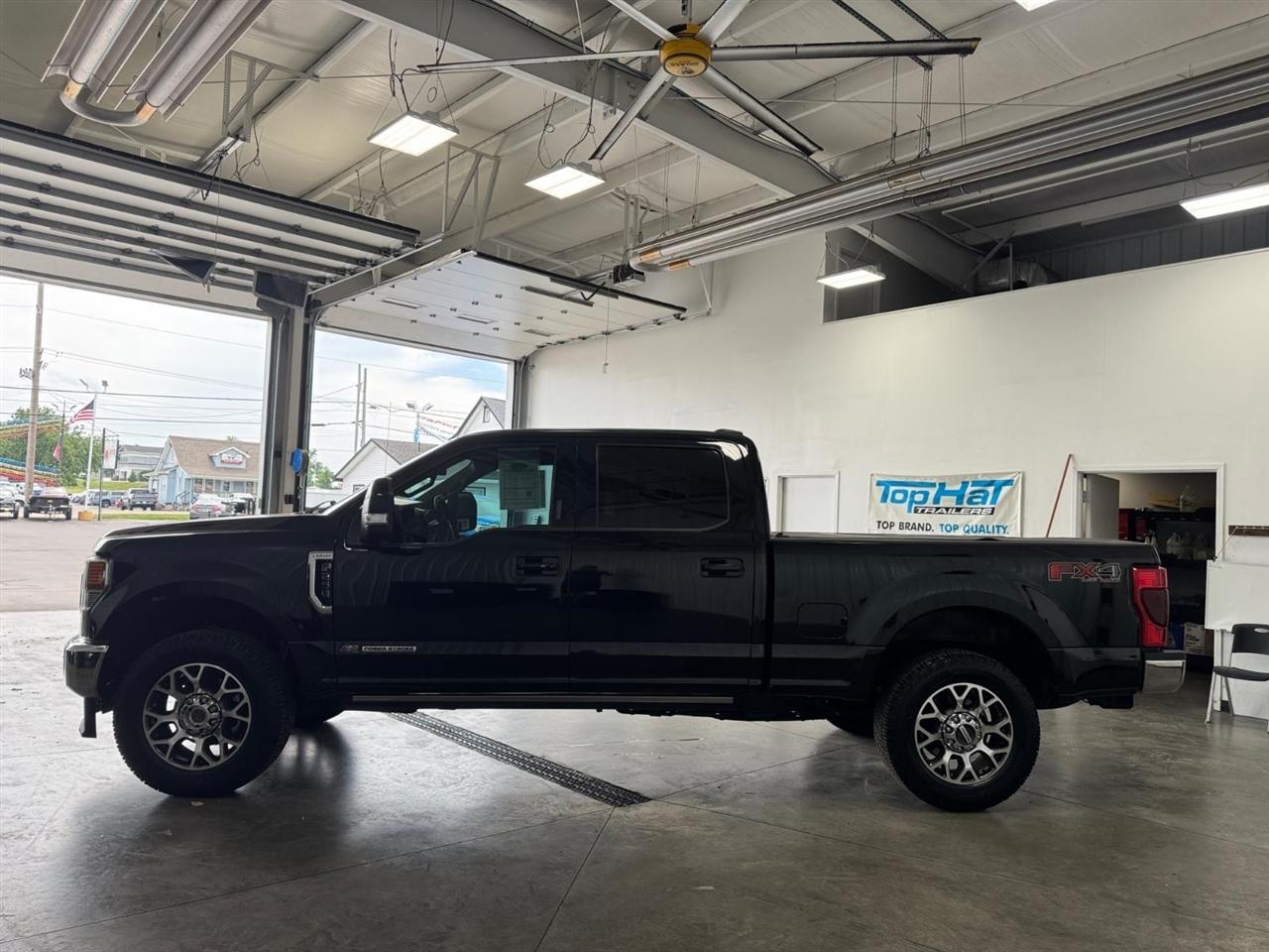 Ford Super Duty F-250 SRW Lariat 4WD Crew Cab 6.75' Box 2020
