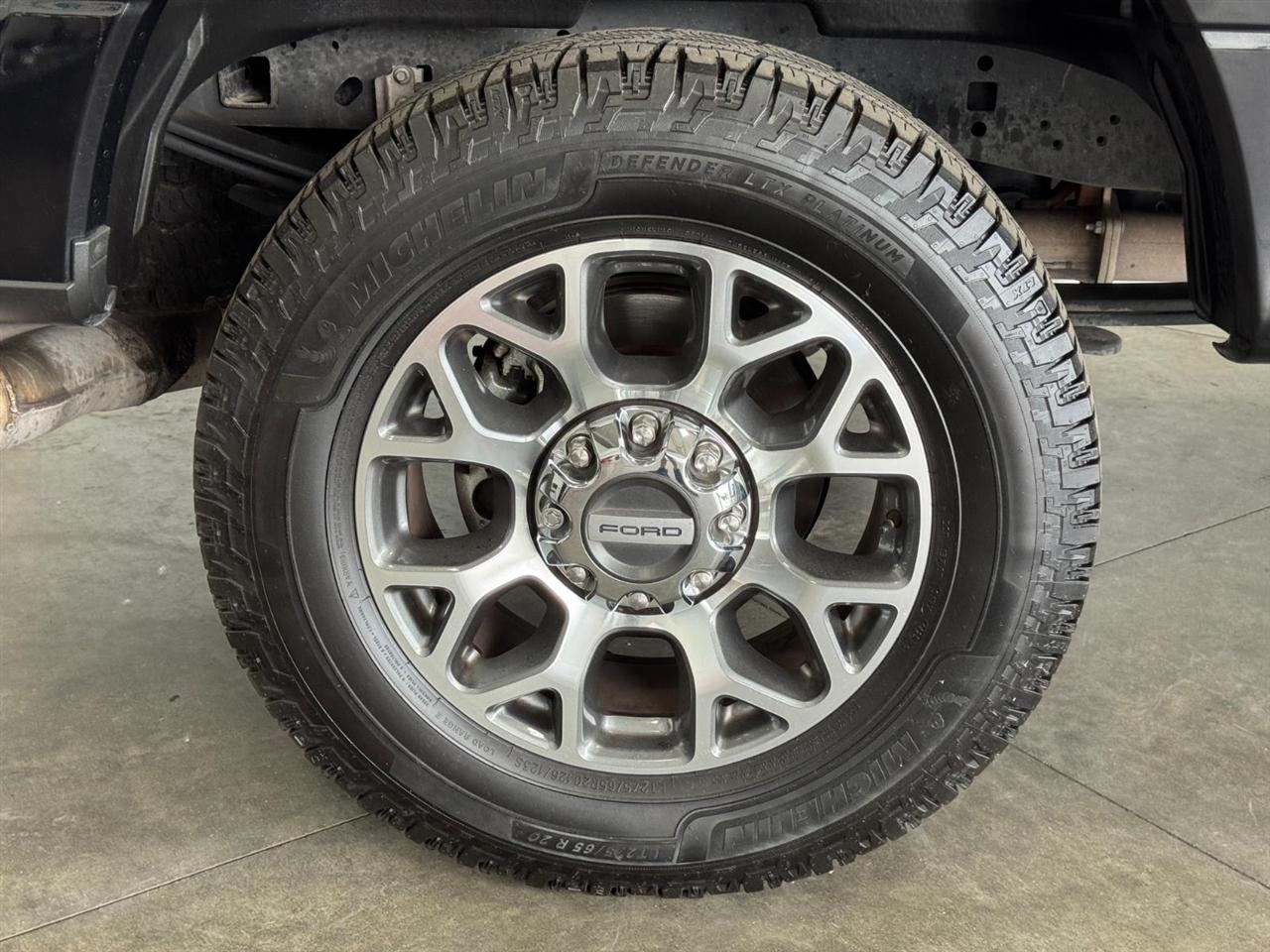 Ford Super Duty F-250 SRW Lariat 4WD Crew Cab 6.75' Box 2020
