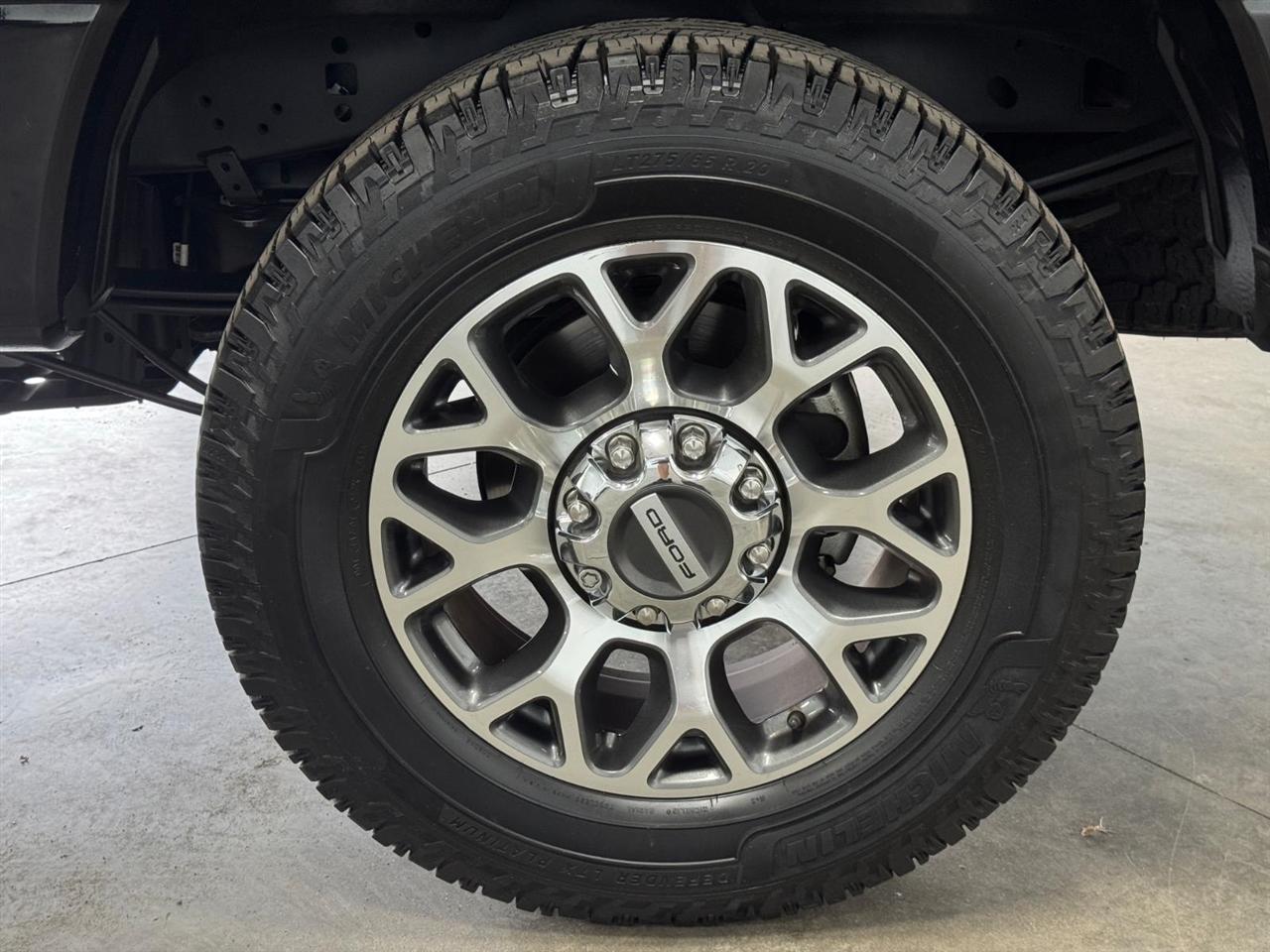 Ford Super Duty F-250 SRW Lariat 4WD Crew Cab 6.75' Box 2020
