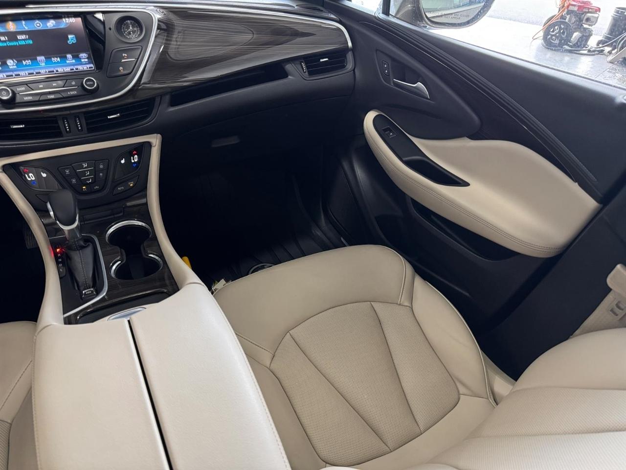 Buick Envision AWD 4dr Essence 2019