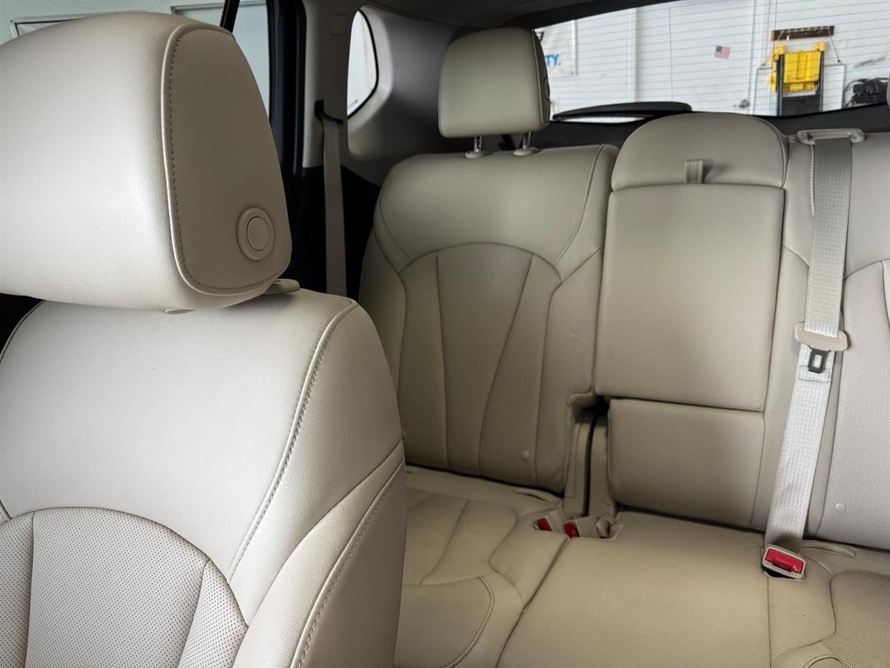 Buick Envision AWD 4dr Essence 2019