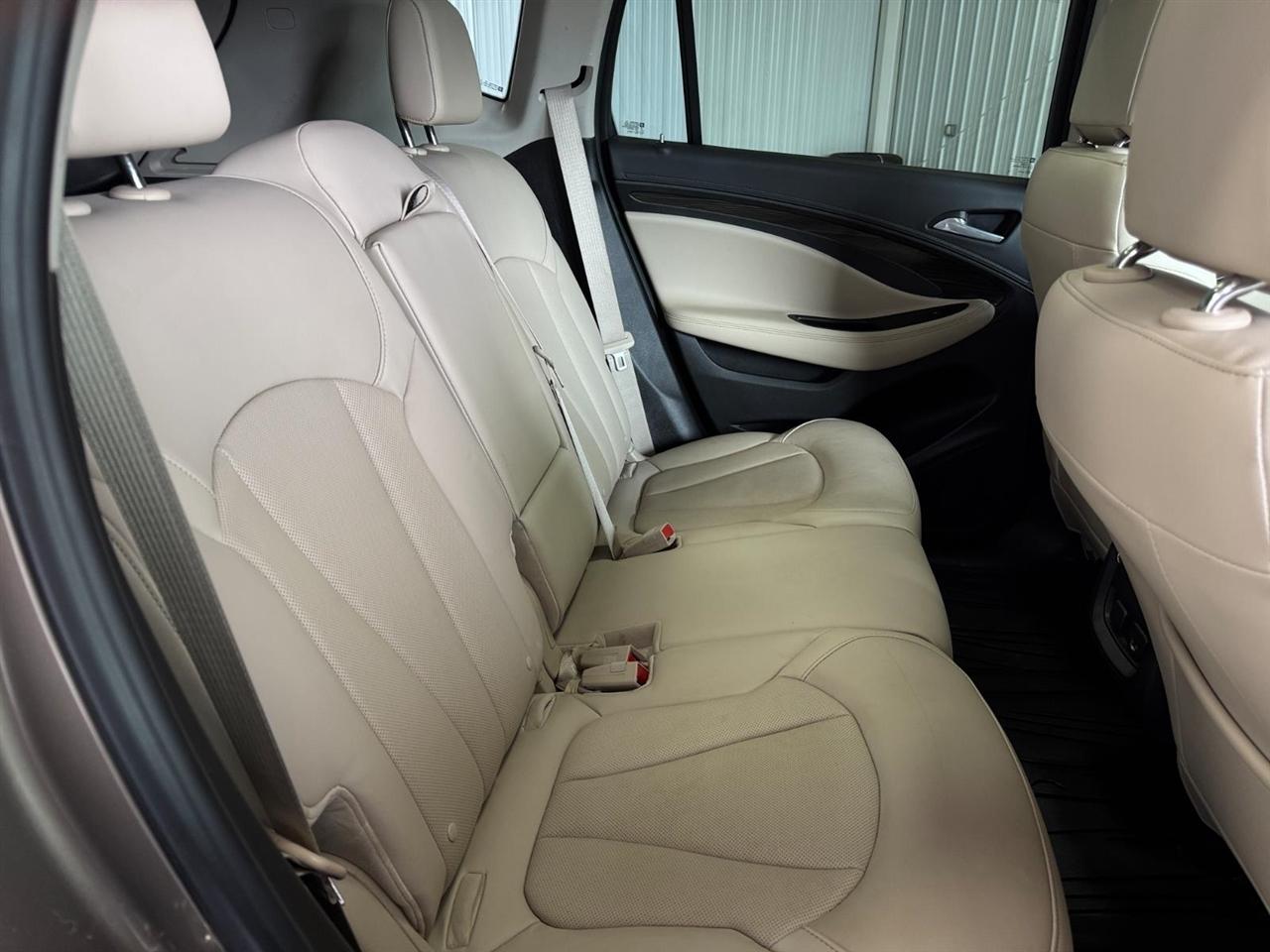 Buick Envision AWD 4dr Essence 2019