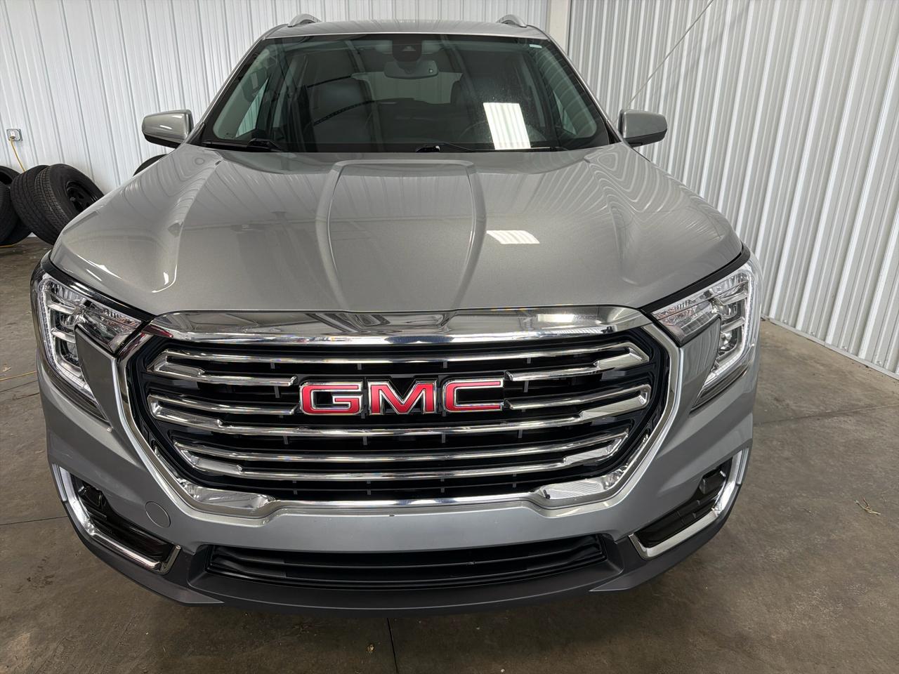 GMC Terrain AWD 4dr SLT 2024