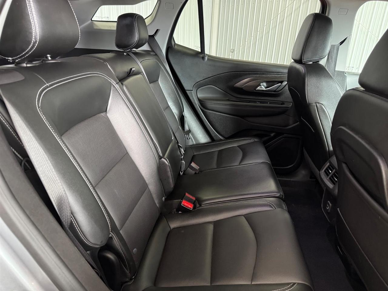 GMC Terrain AWD 4dr SLT 2024