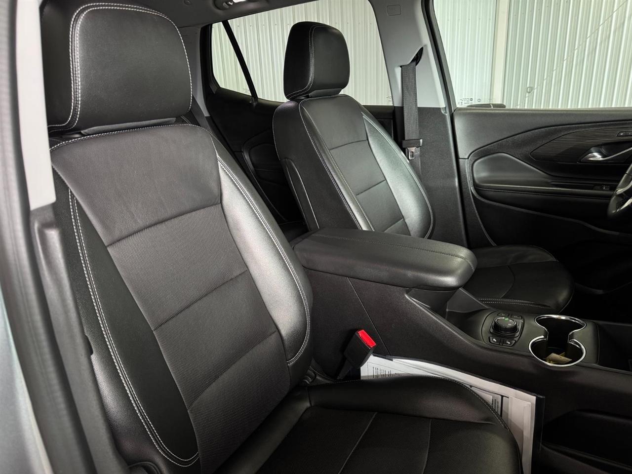 GMC Terrain AWD 4dr SLT 2024