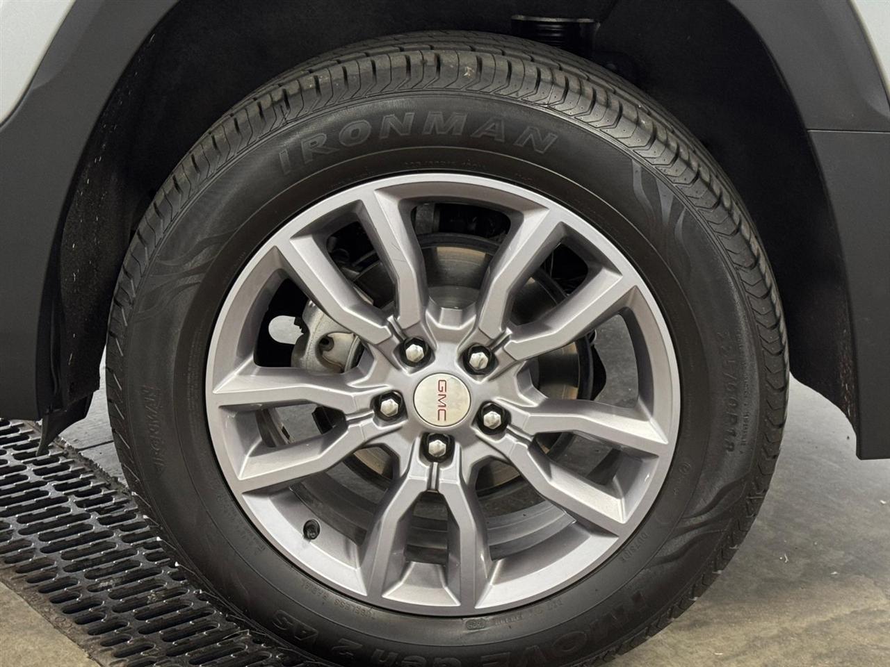GMC Terrain AWD 4dr SLT 2024