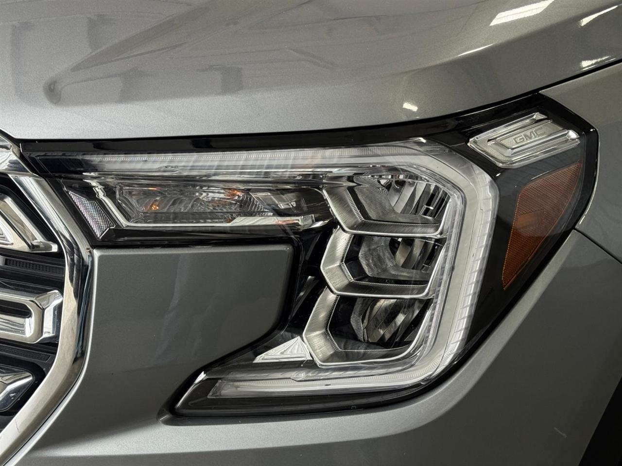 GMC Terrain AWD 4dr SLT 2024