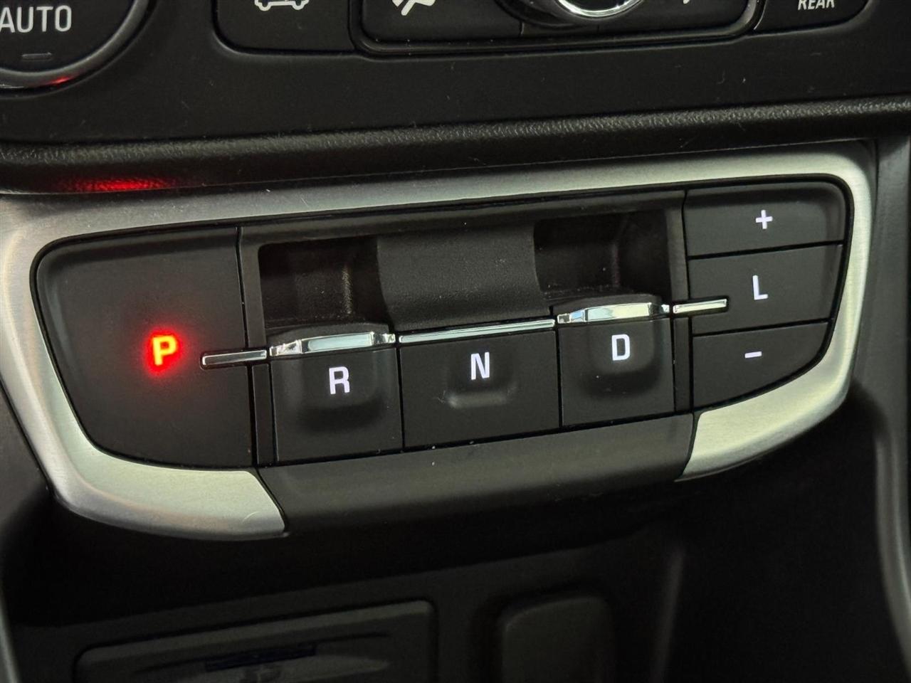 GMC Terrain AWD 4dr SLT 2024