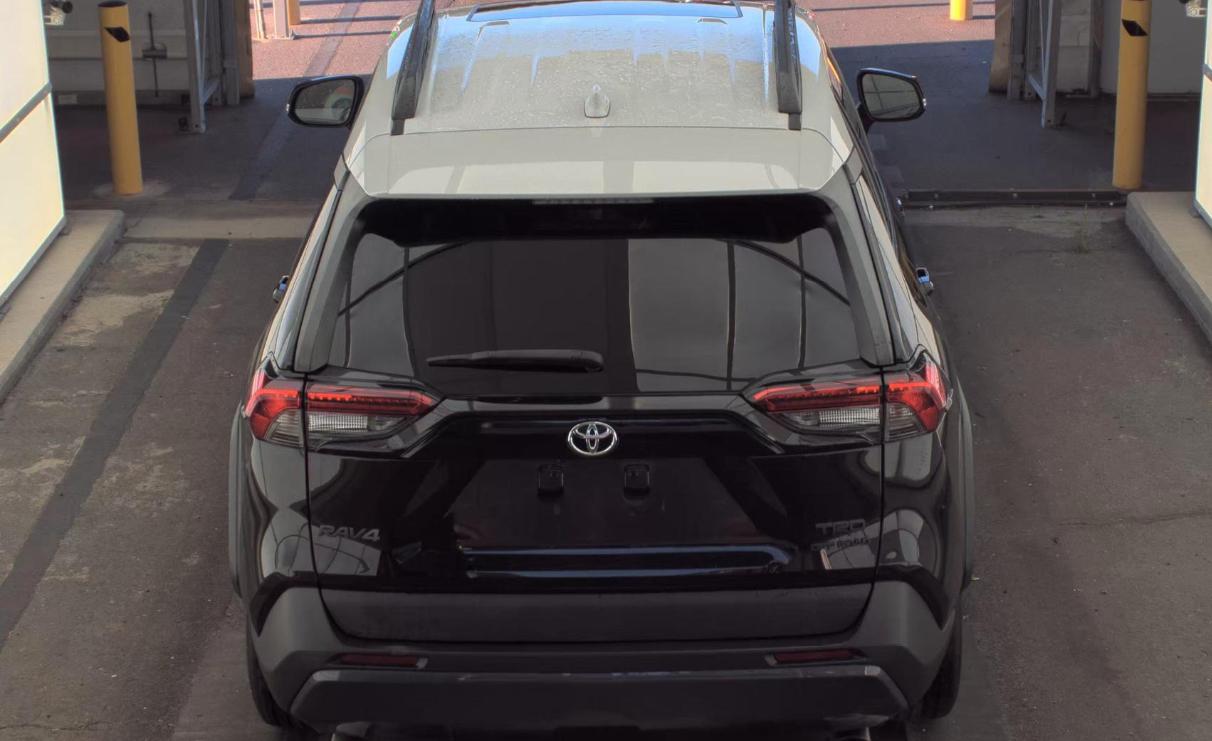 Toyota RAV4 TRD Off Road AWD (Natl) 2021