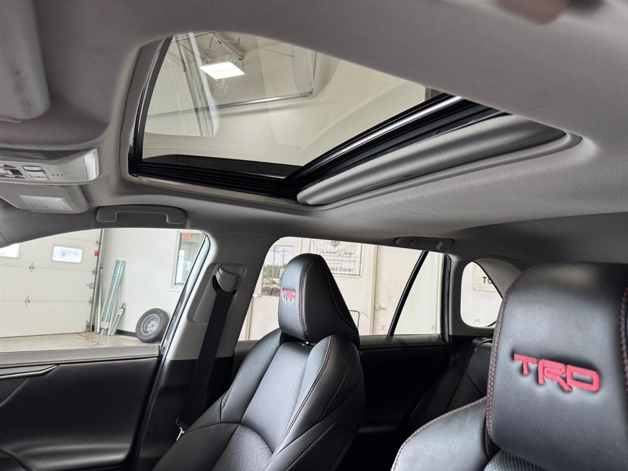 Toyota RAV4 TRD Off Road AWD (Natl) 2021