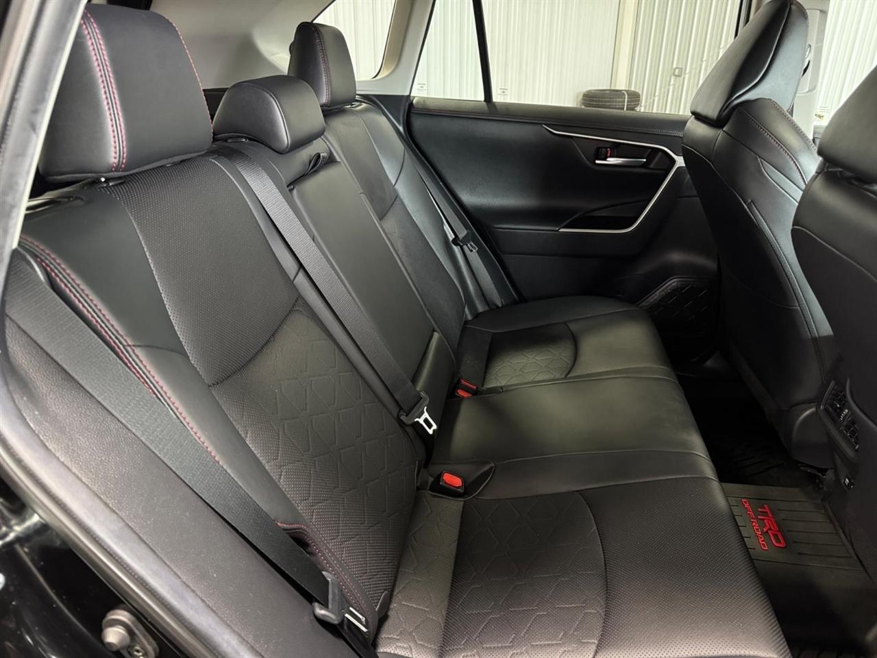 Toyota RAV4 TRD Off Road AWD (Natl) 2021