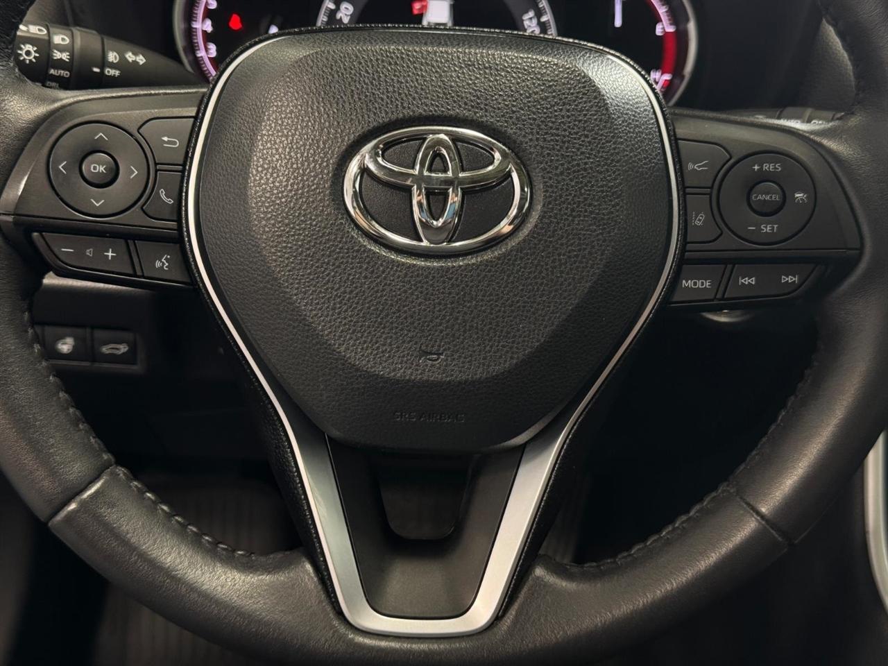 Toyota RAV4 TRD Off Road AWD (Natl) 2021