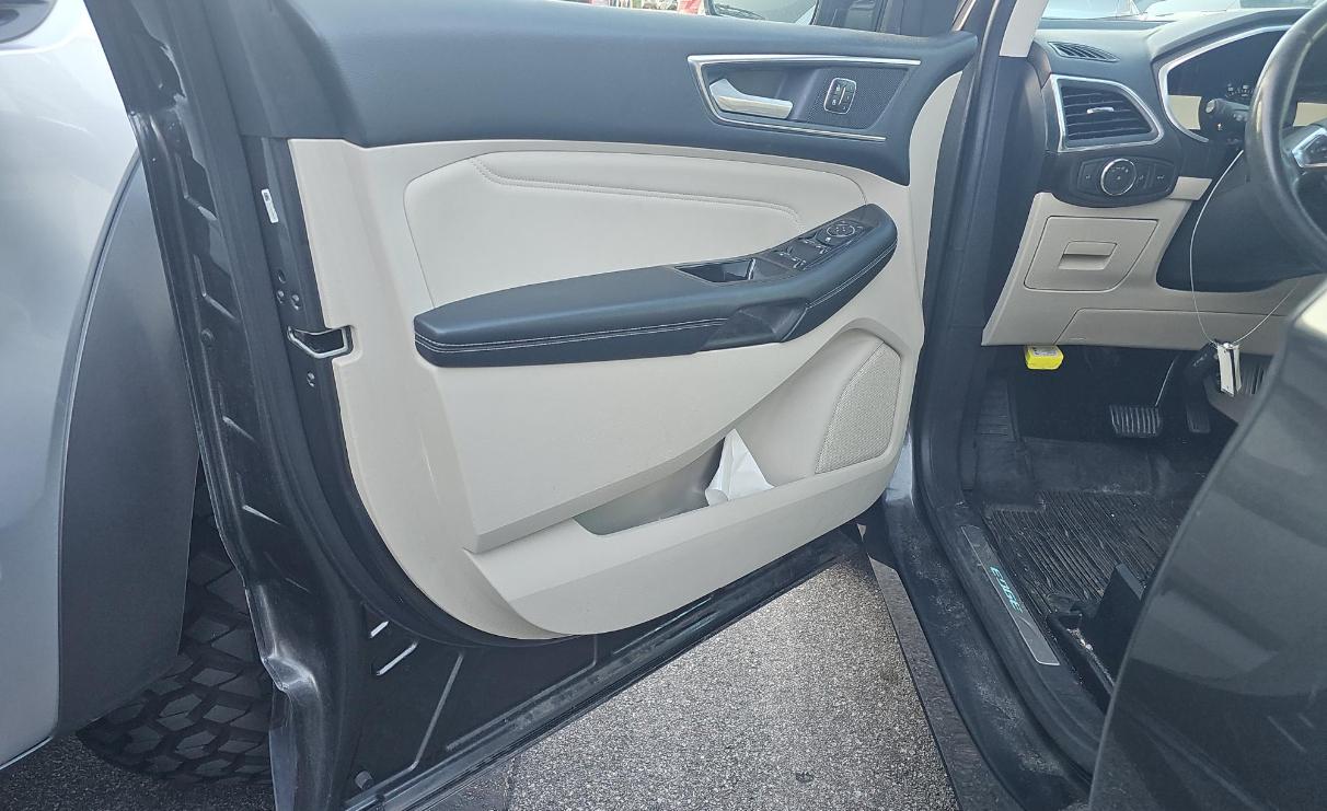 Ford Edge Titanium AWD 2017
