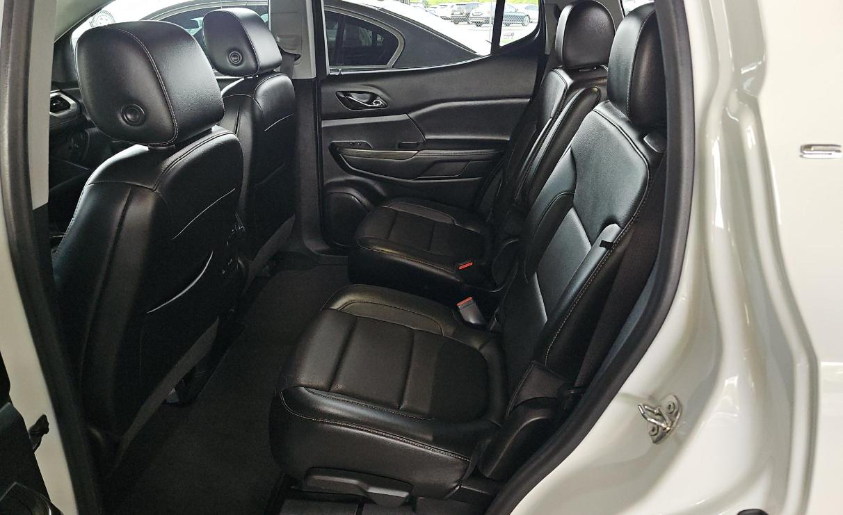 GMC Acadia AWD 4dr SLT 2020