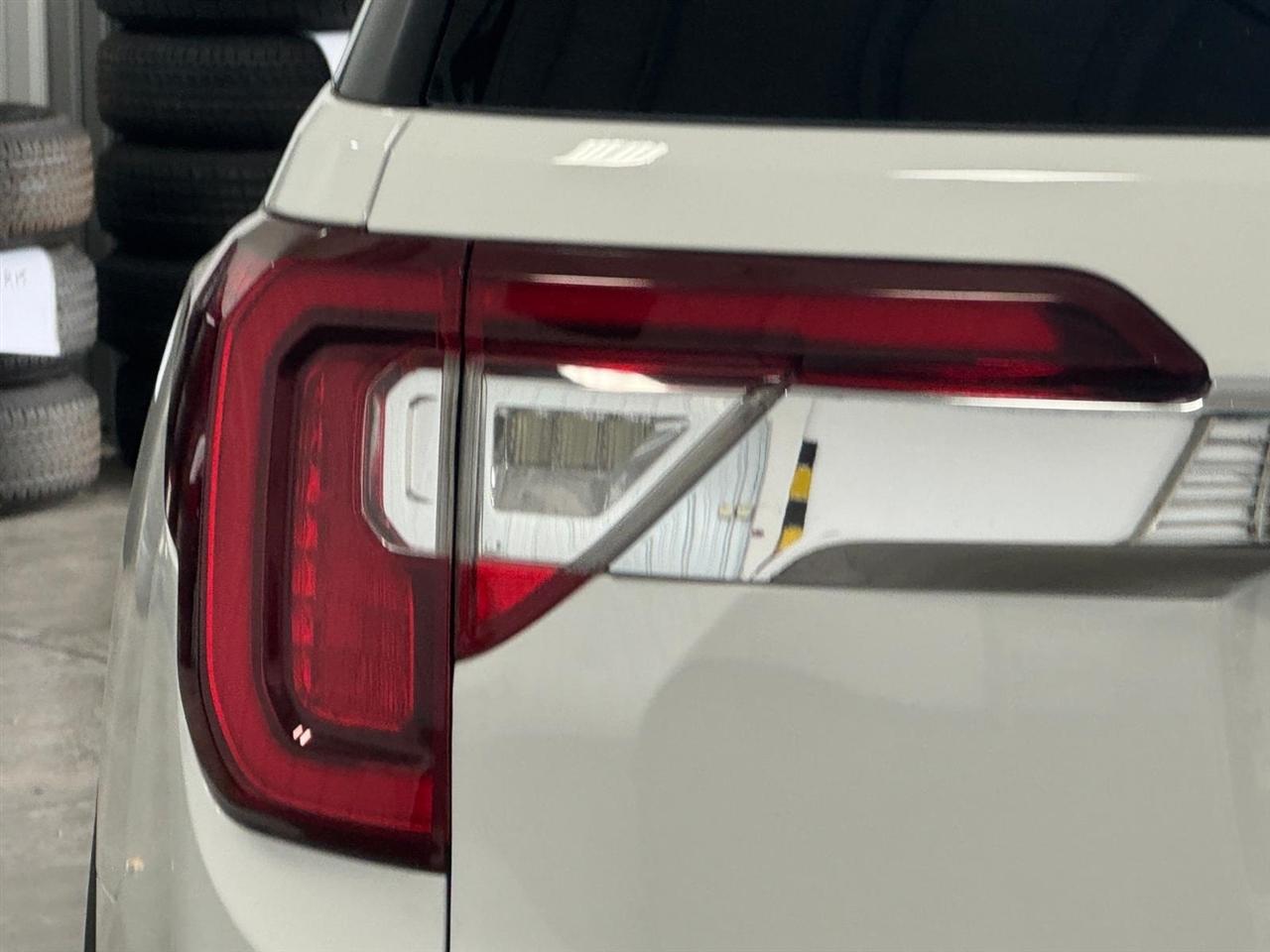GMC Acadia AWD 4dr SLT 2020