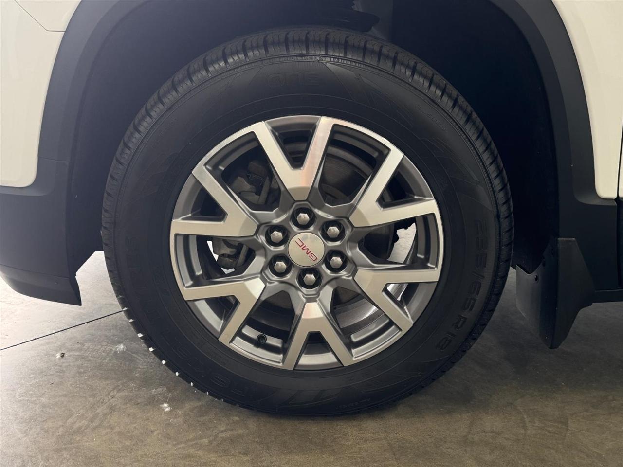 GMC Acadia AWD 4dr SLT 2020