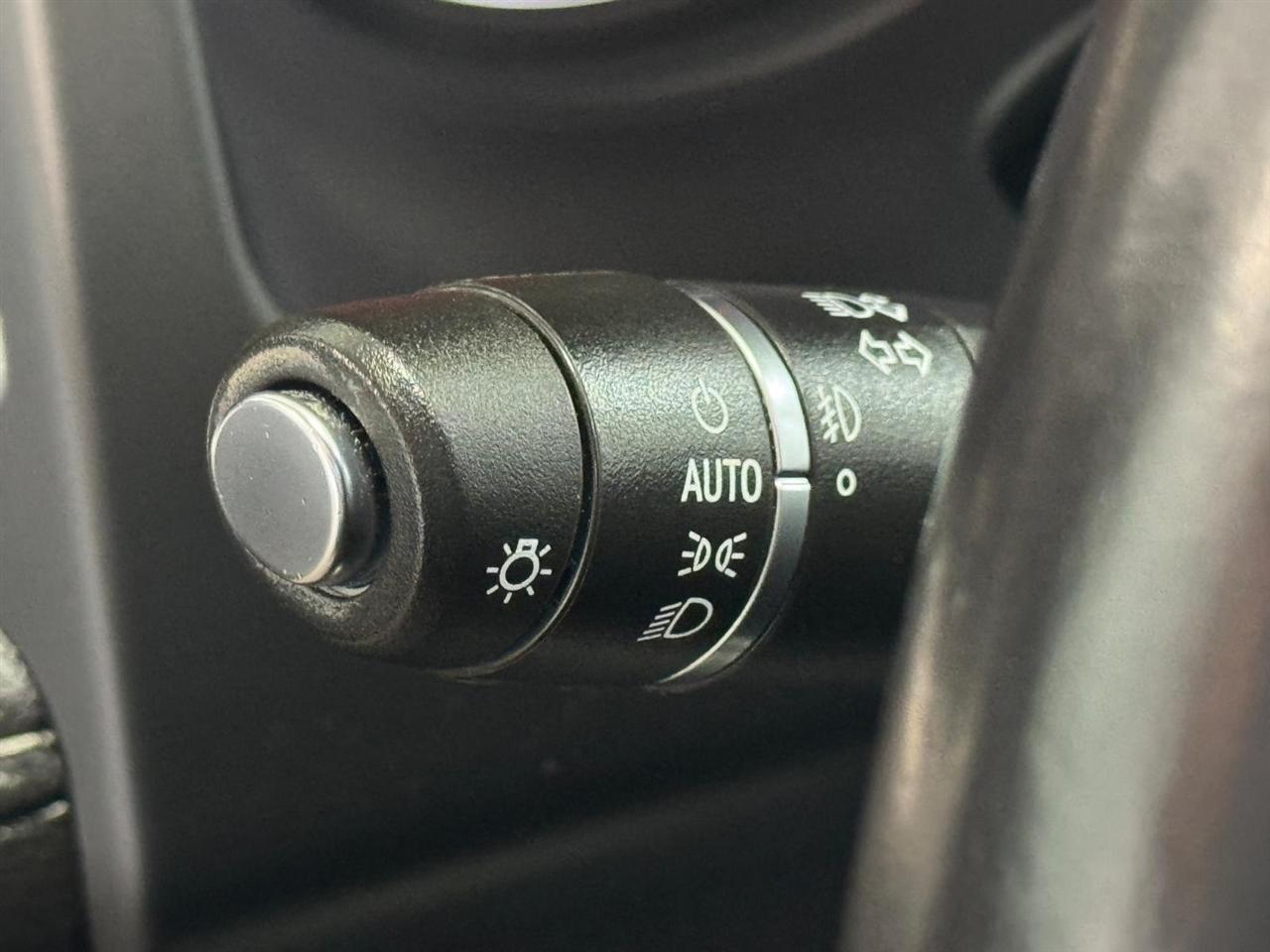 GMC Acadia AWD 4dr SLT 2020
