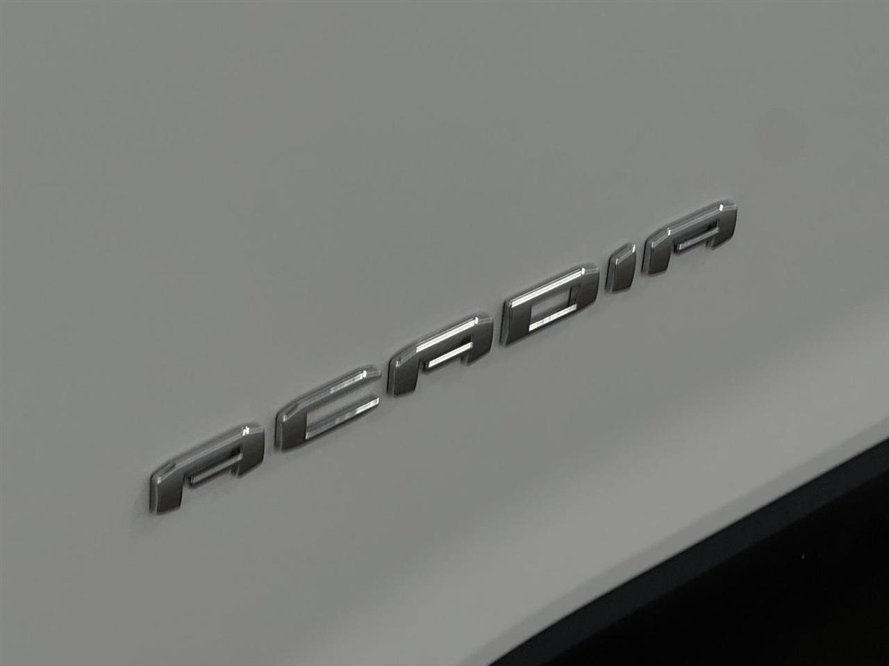 GMC Acadia AWD 4dr SLT 2020