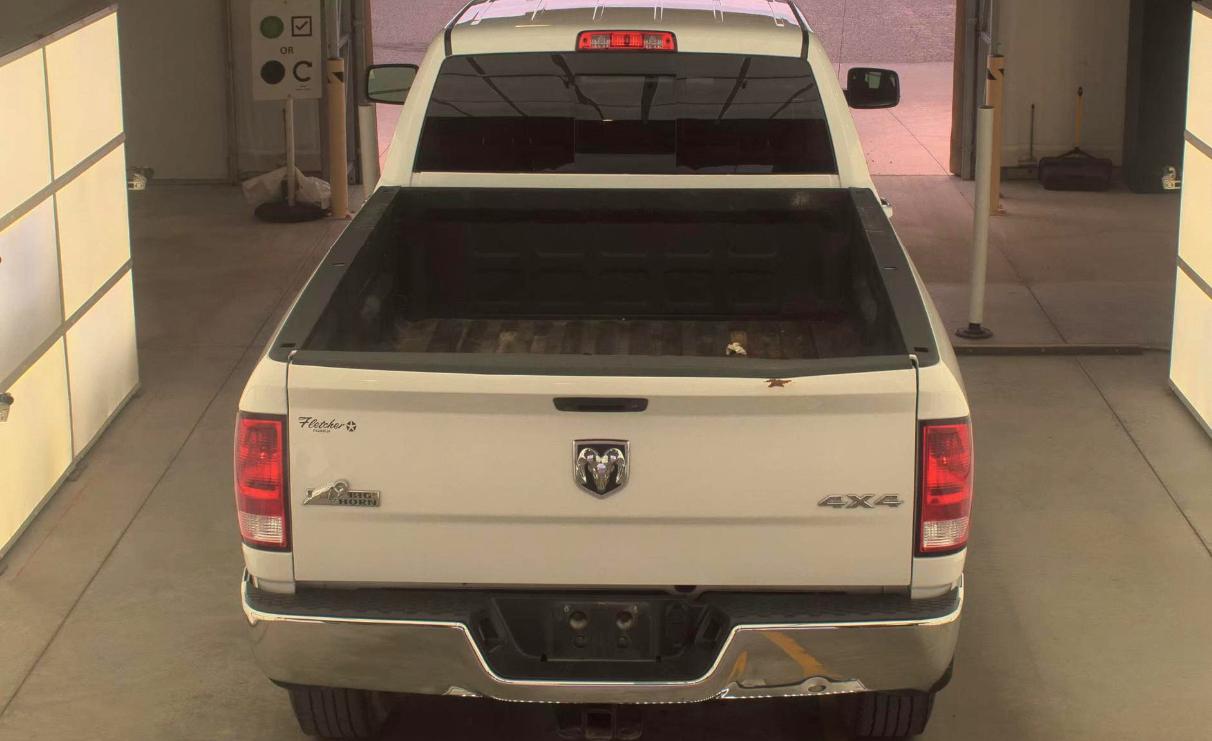 RAM 2500 Big Horn 4x4 Crew Cab 8' Box 2018