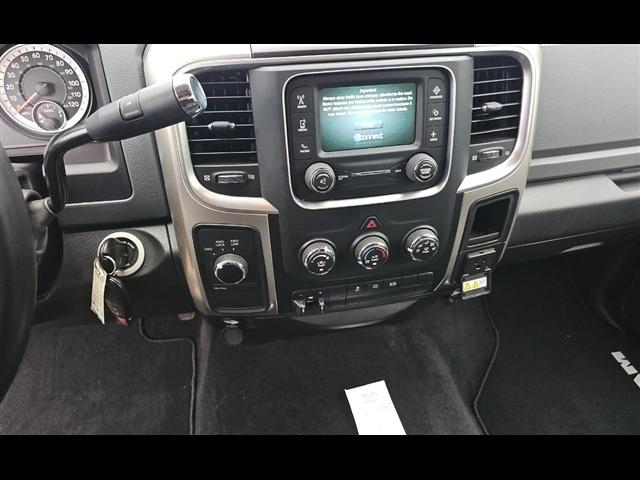 RAM 2500 Big Horn 4x4 Crew Cab 8' Box 2018