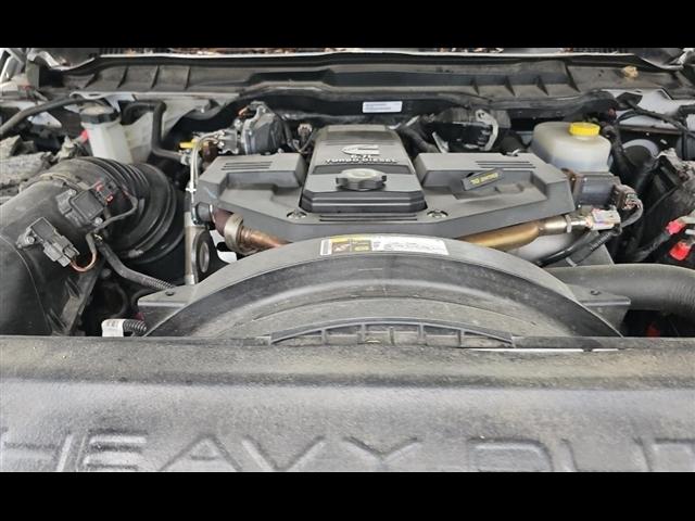 RAM 2500 Big Horn 4x4 Crew Cab 8' Box 2018