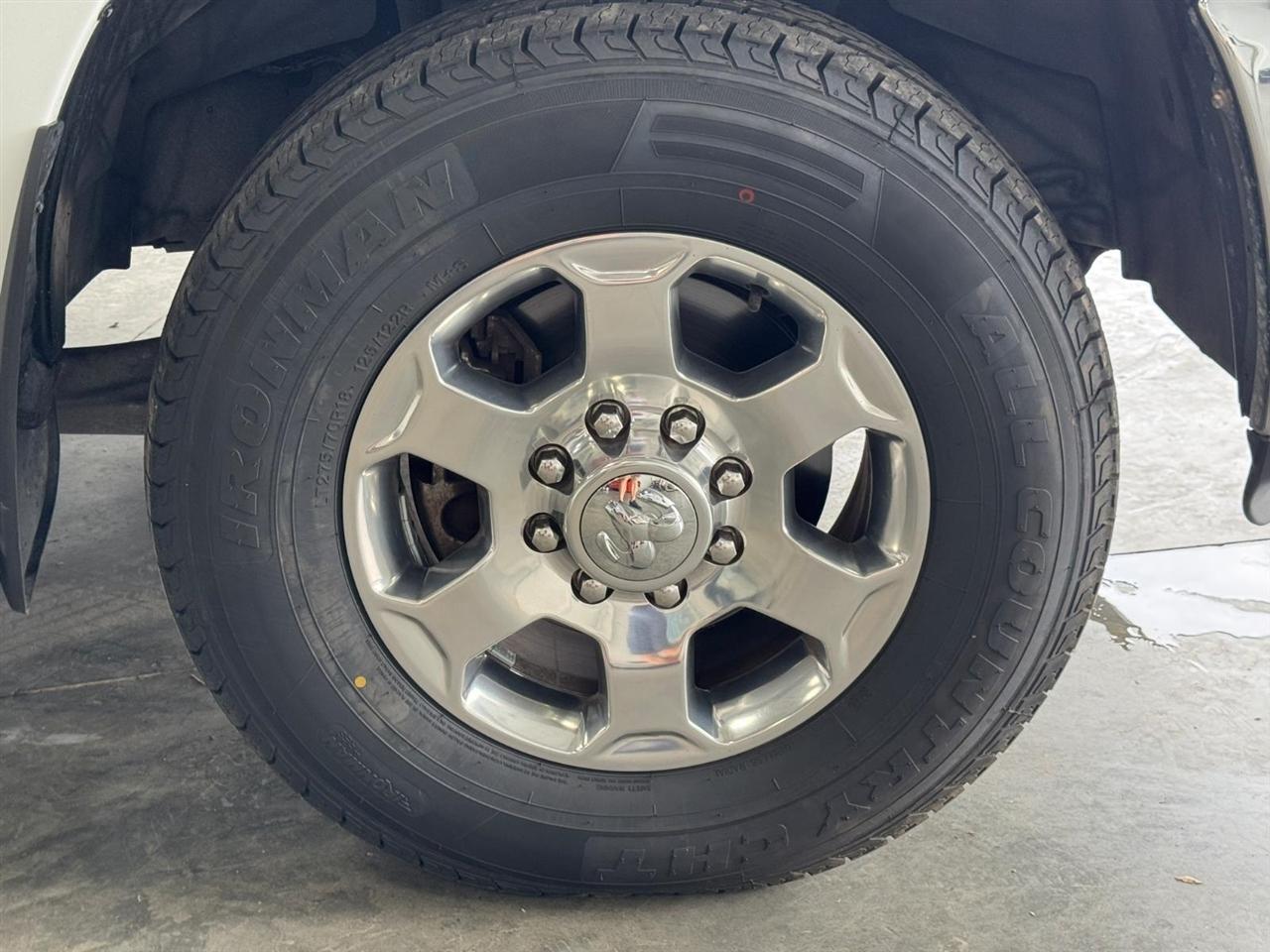 RAM 2500 Big Horn 4x4 Crew Cab 8' Box 2018