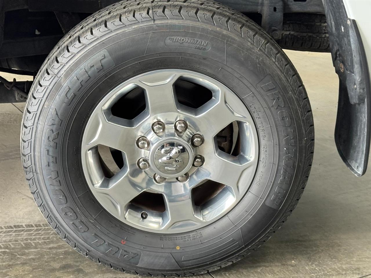 RAM 2500 Big Horn 4x4 Crew Cab 8' Box 2018