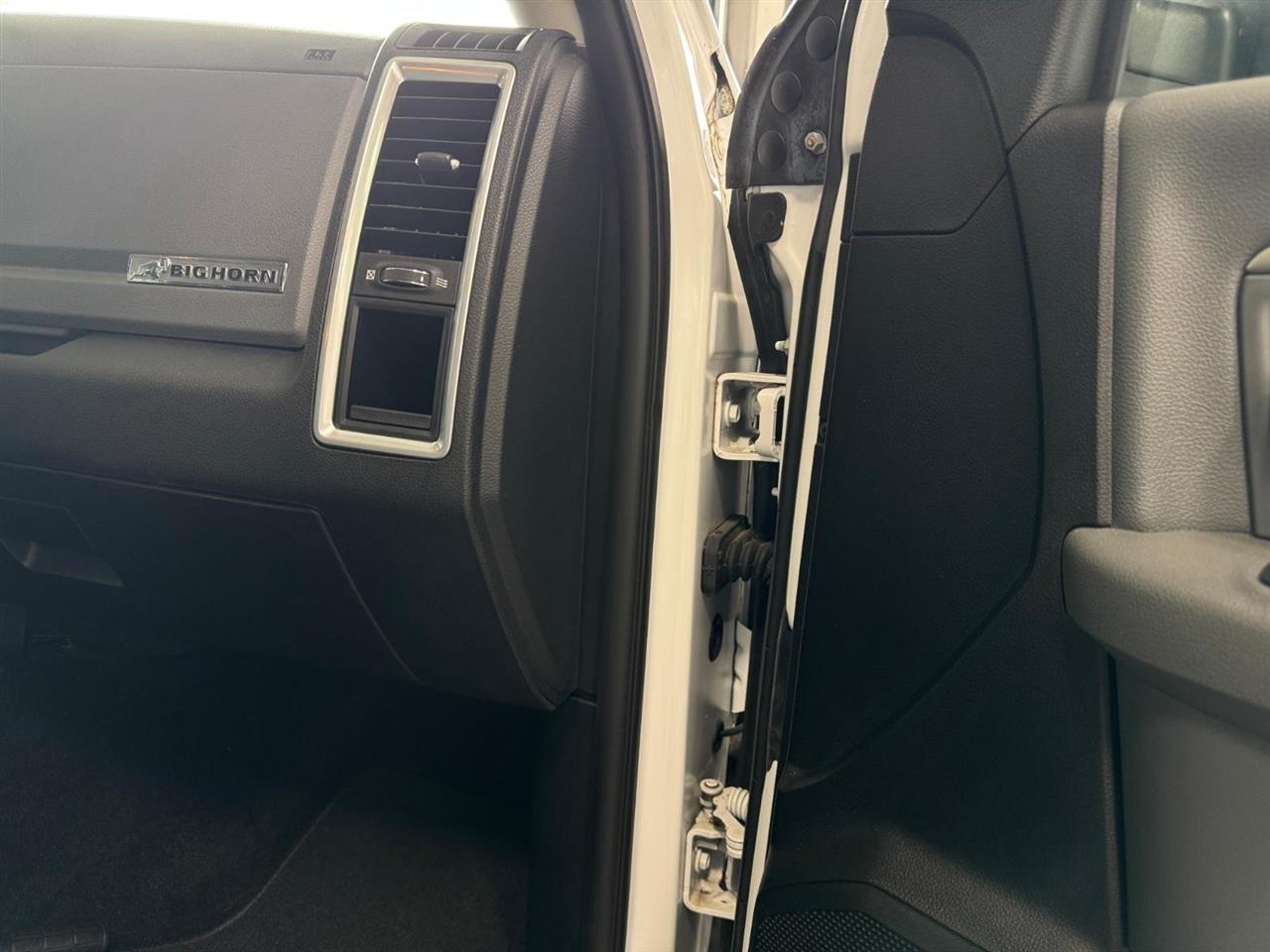 RAM 2500 Big Horn 4x4 Crew Cab 8' Box 2018