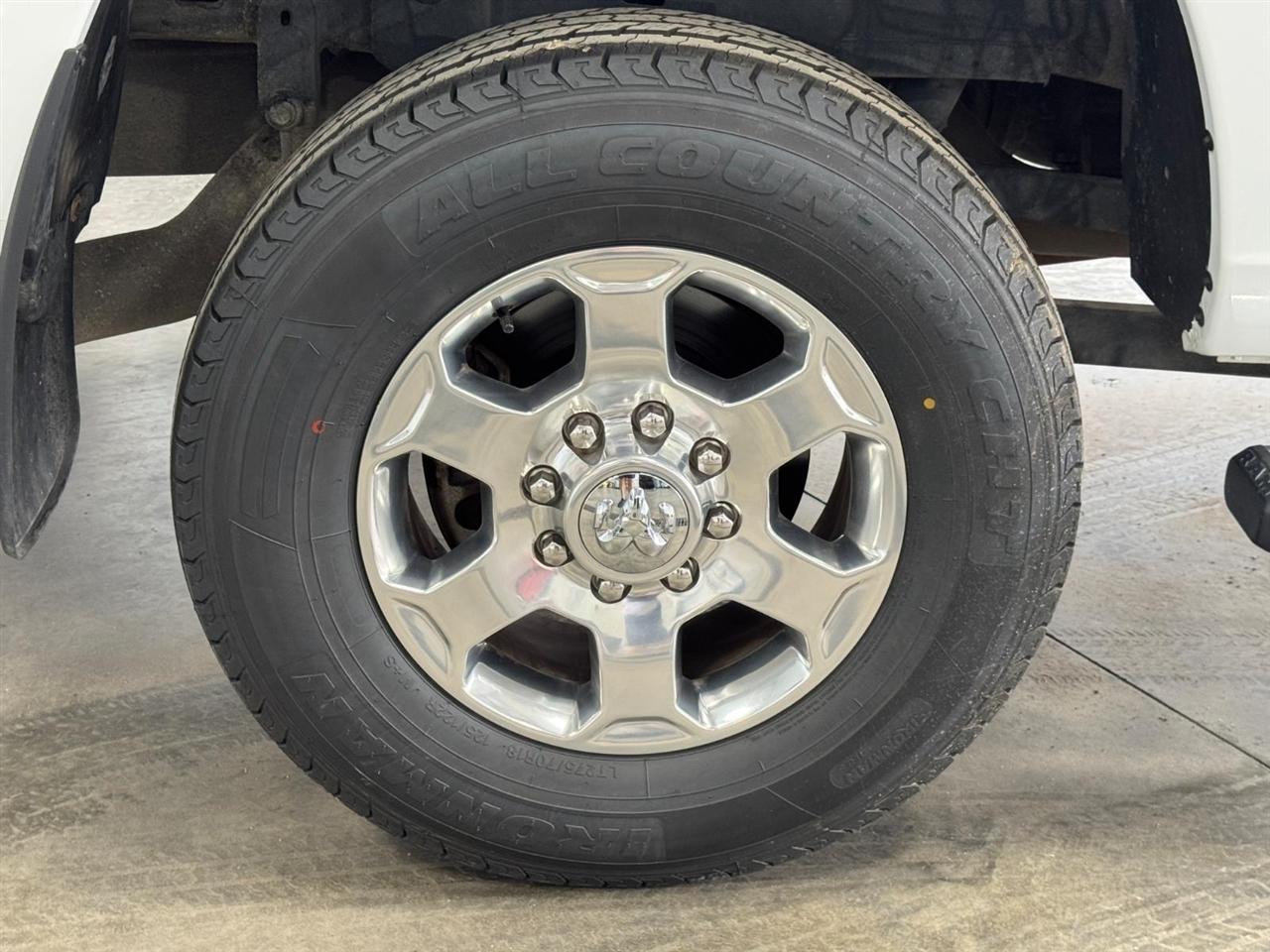 RAM 2500 Big Horn 4x4 Crew Cab 8' Box 2018