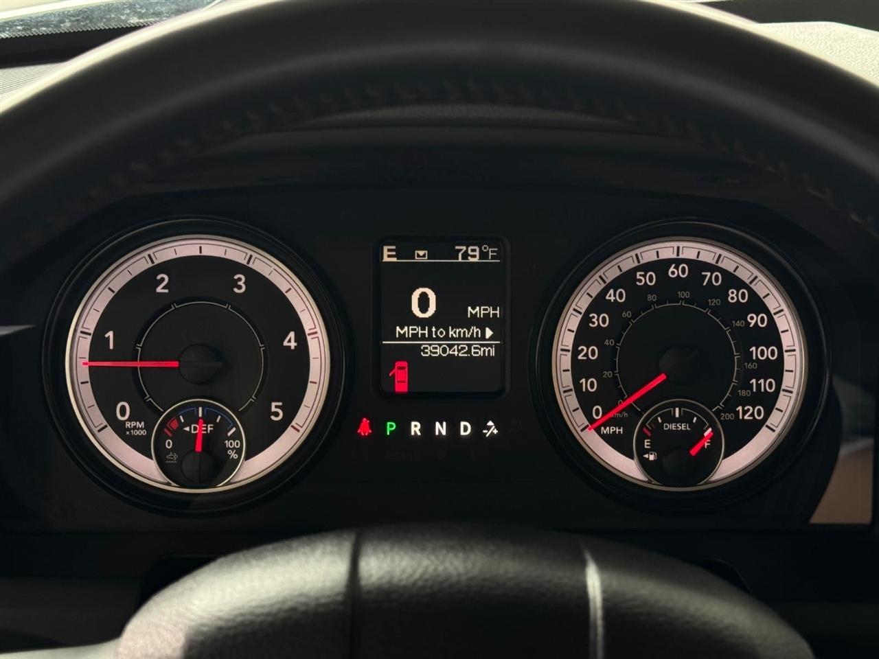RAM 2500 Big Horn 4x4 Crew Cab 8' Box 2018