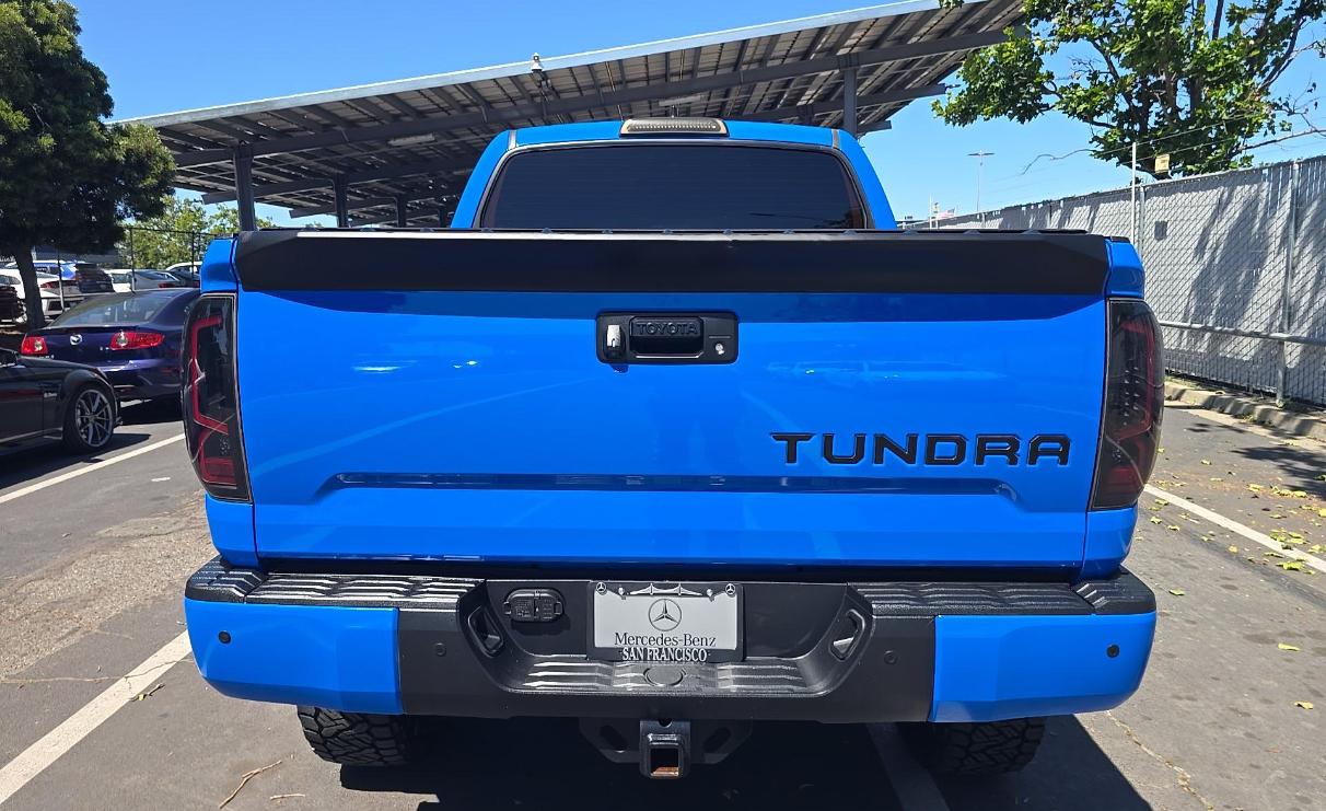 Toyota Tundra 4WD Platinum CrewMax 5.5' Bed 5.7L (Natl) 2020