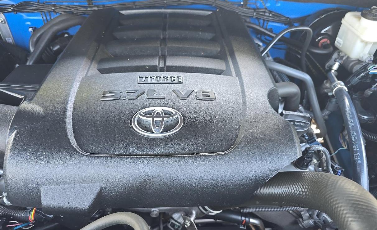 Toyota Tundra 4WD Platinum CrewMax 5.5' Bed 5.7L (Natl) 2020