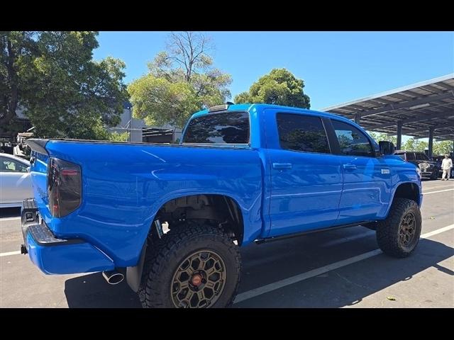 Toyota Tundra 4WD Platinum CrewMax 5.5' Bed 5.7L (Natl) 2020