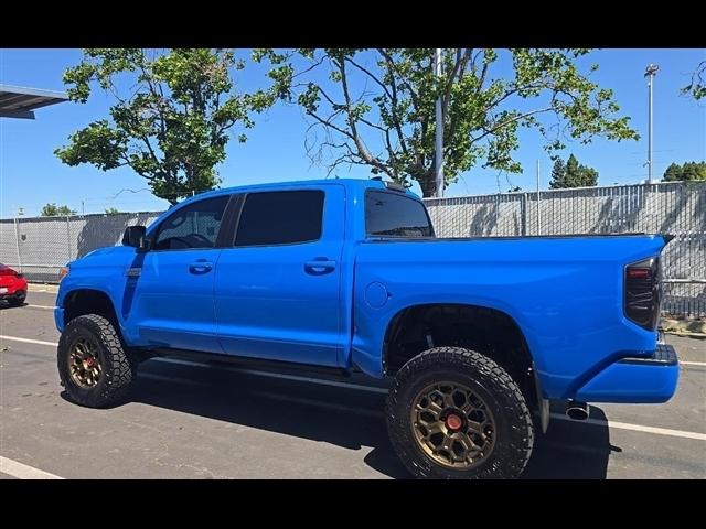 Toyota Tundra 4WD Platinum CrewMax 5.5' Bed 5.7L (Natl) 2020