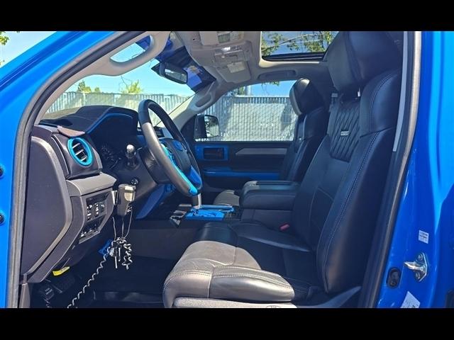 Toyota Tundra 4WD Platinum CrewMax 5.5' Bed 5.7L (Natl) 2020