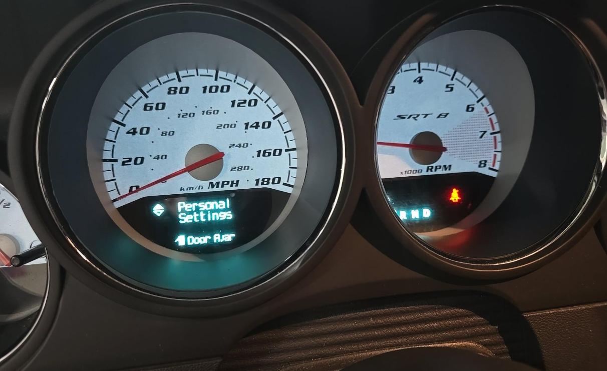 Dodge Challenger 2dr Cpe SRT8 2008