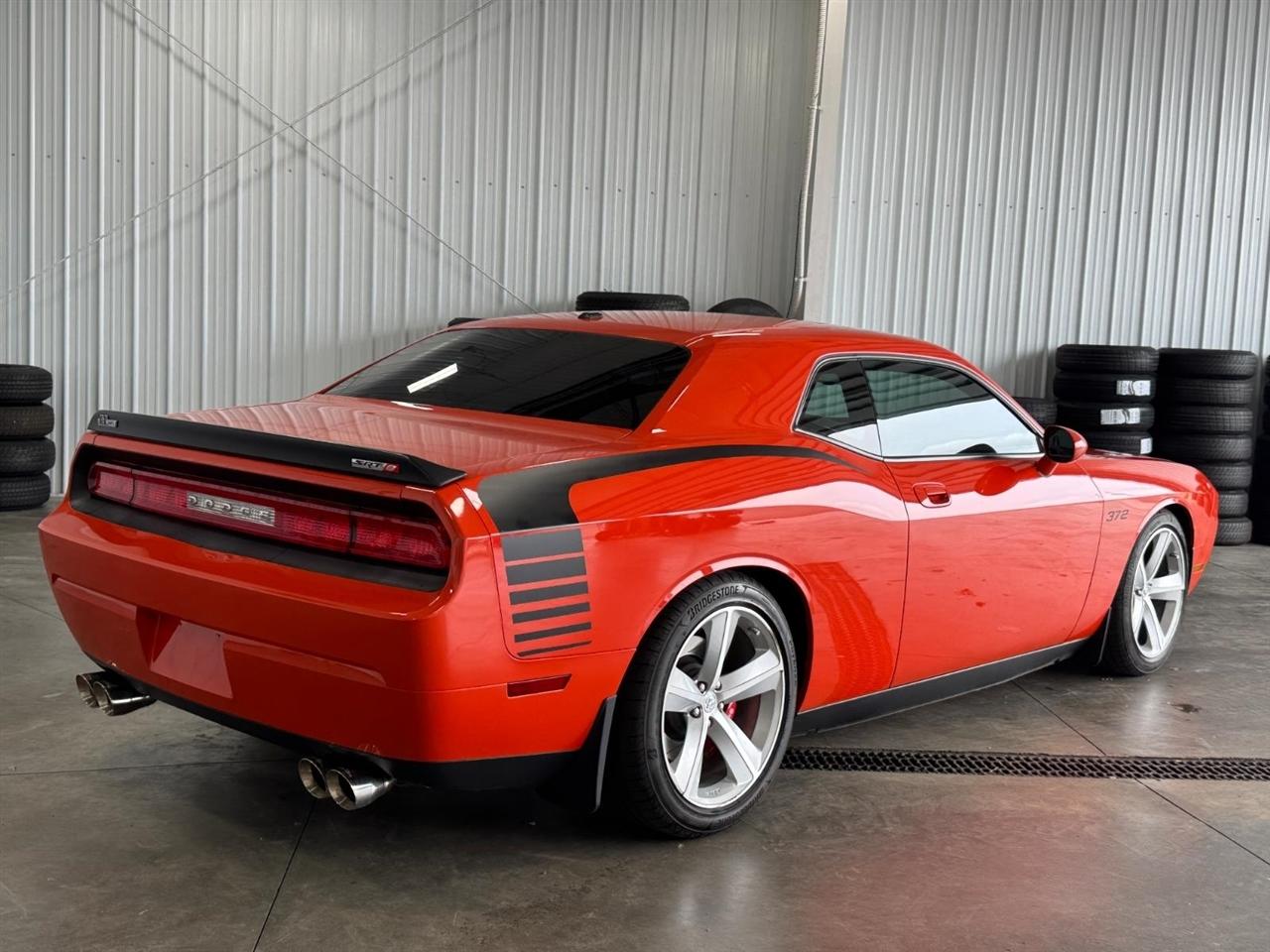 Dodge Challenger 2dr Cpe SRT8 2008
