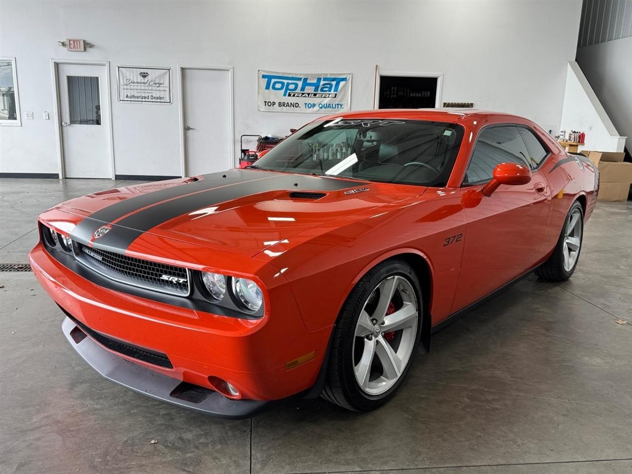 Dodge Challenger 2dr Cpe SRT8 2008