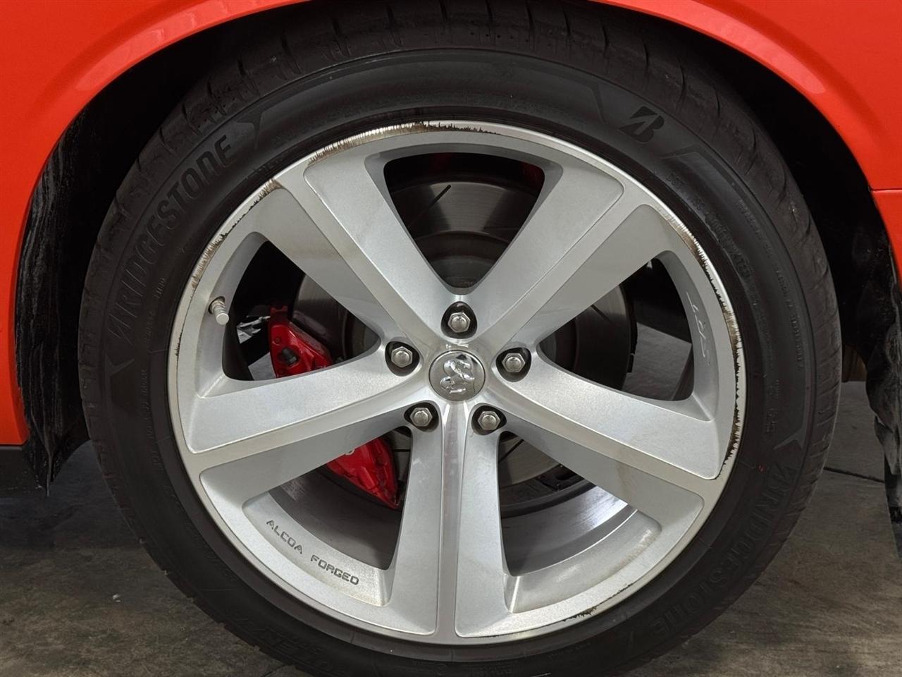 Dodge Challenger 2dr Cpe SRT8 2008