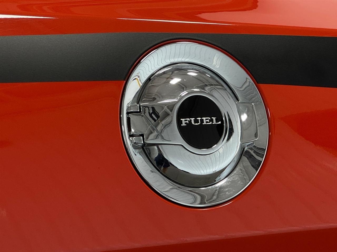 Dodge Challenger 2dr Cpe SRT8 2008