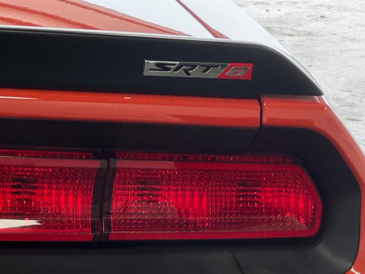 Dodge Challenger 2dr Cpe SRT8 2008