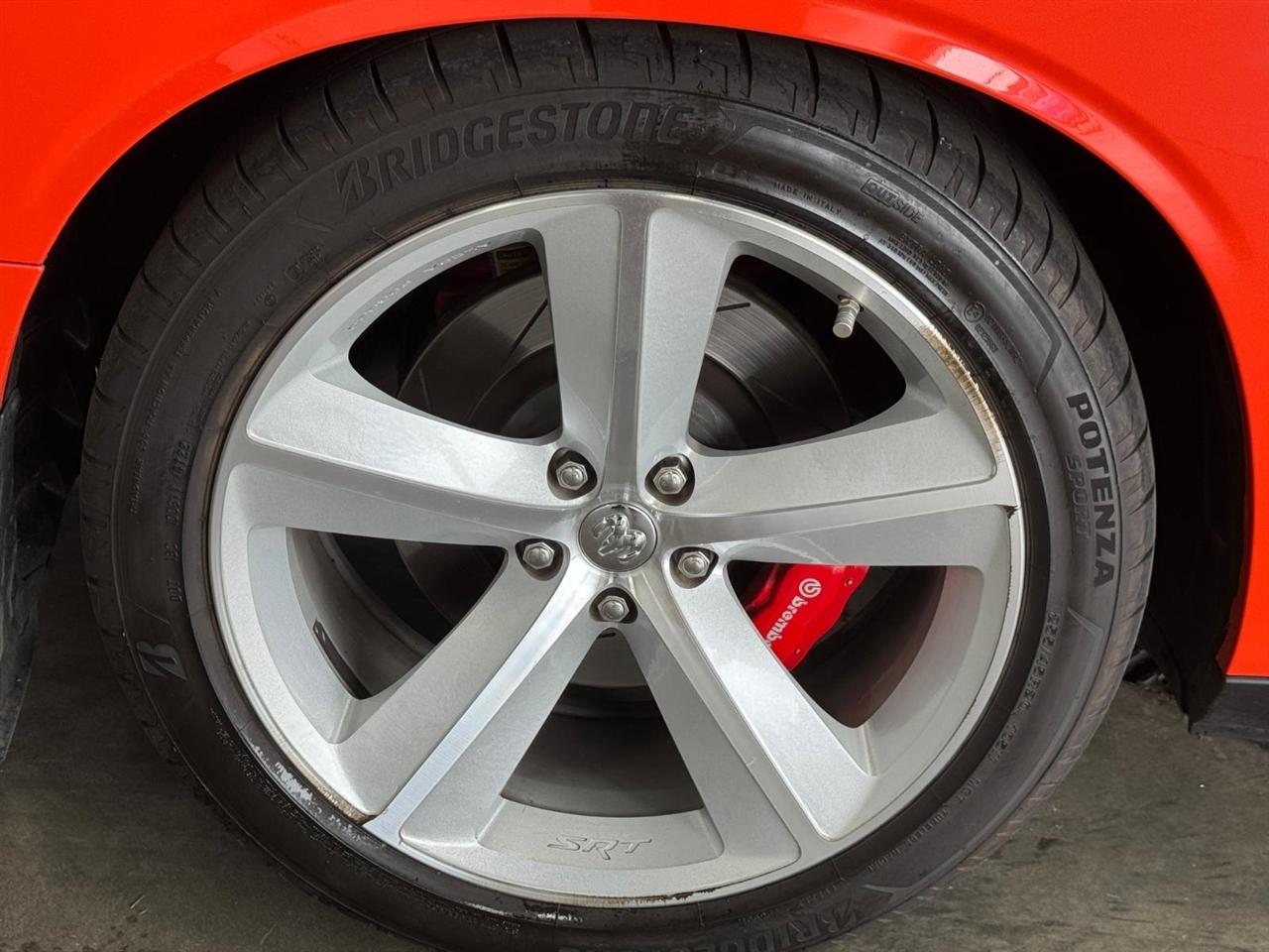 Dodge Challenger 2dr Cpe SRT8 2008