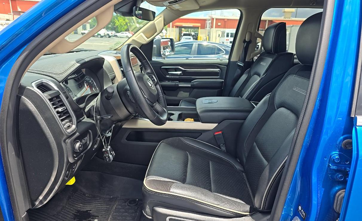RAM 1500 Laramie 4x4 Crew Cab 5'7" Box 2021