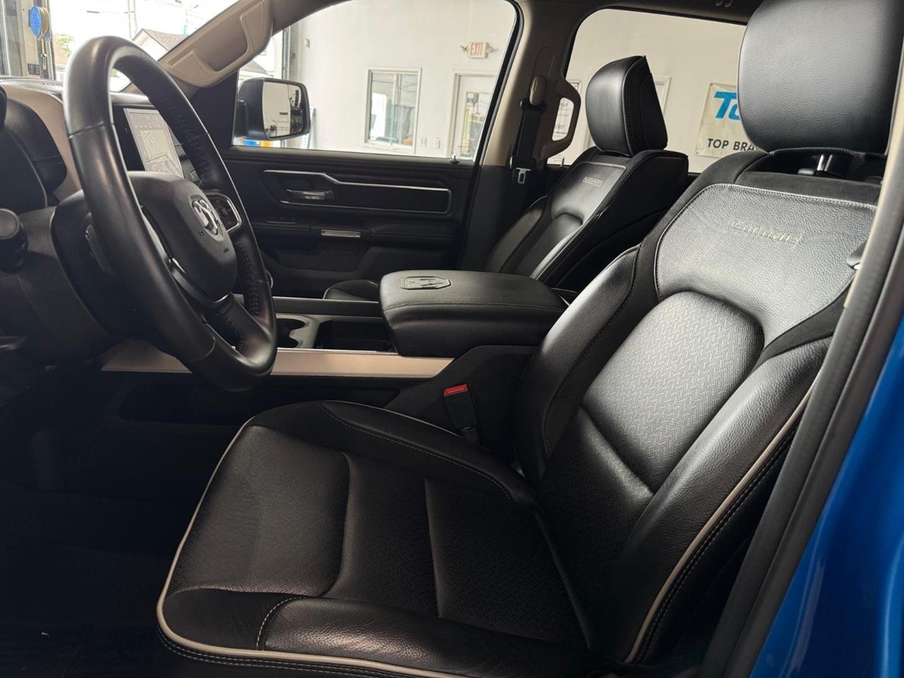 RAM 1500 Laramie 4x4 Crew Cab 5'7" Box 2021