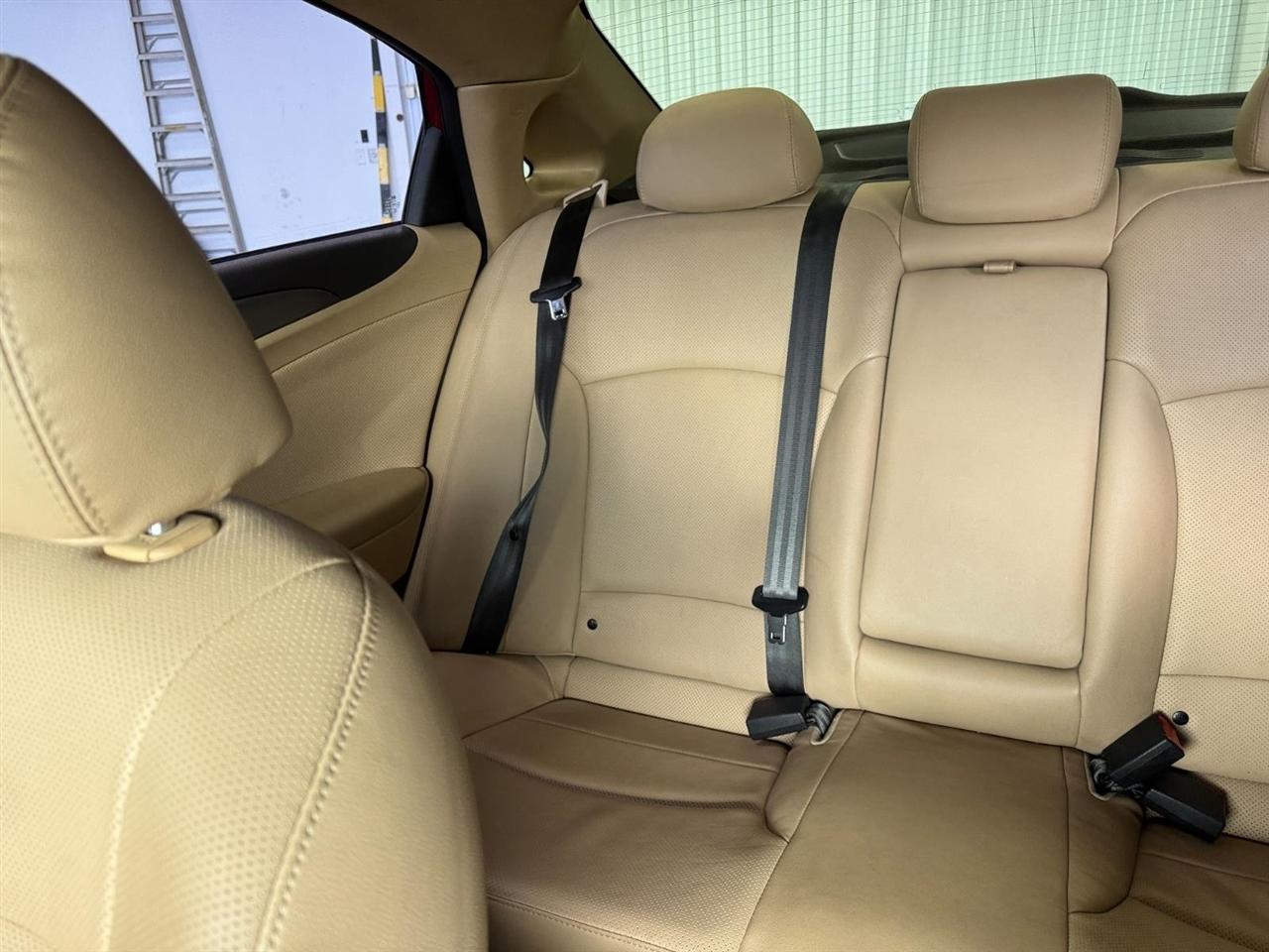Hyundai Sonata Hybrid 4dr Sdn Limited 2015