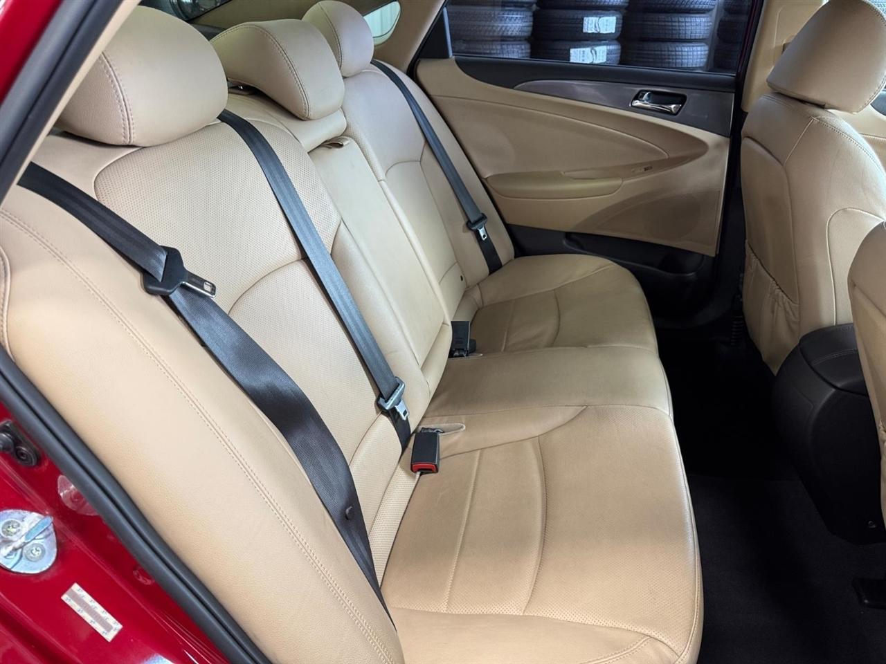 Hyundai Sonata Hybrid 4dr Sdn Limited 2015
