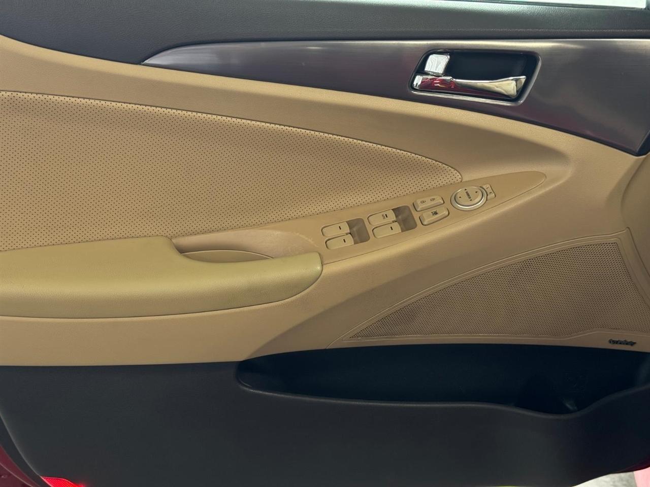 Hyundai Sonata Hybrid 4dr Sdn Limited 2015