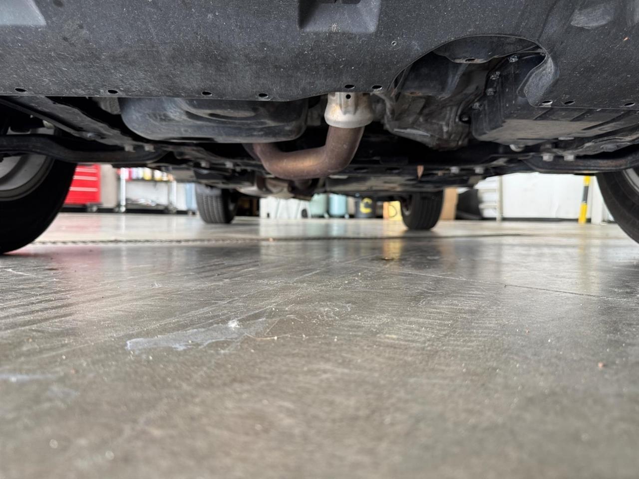 Toyota RAV4 XLE AWD (Natl) 2017