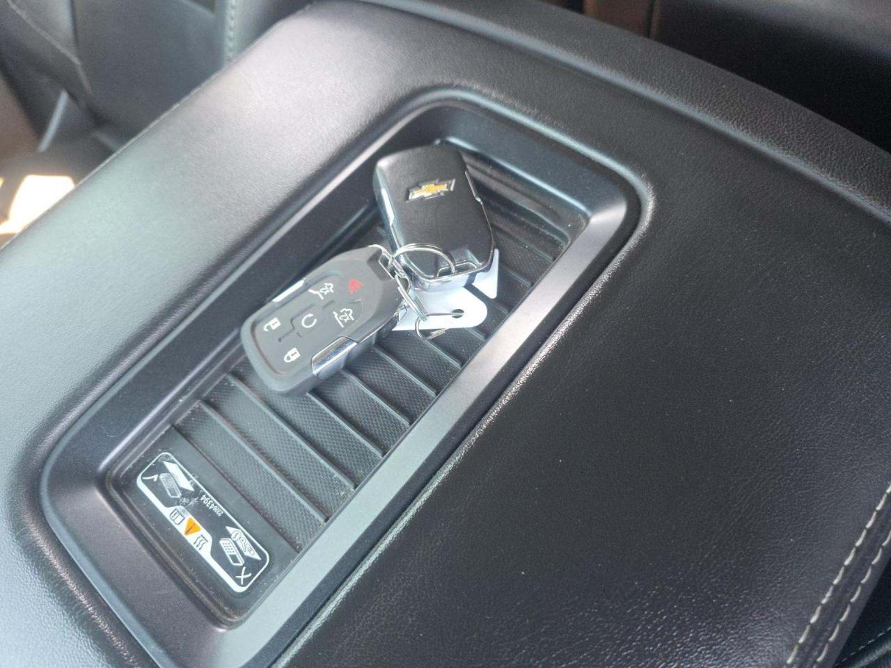 Chevrolet Suburban 4WD 4dr Premier 2020