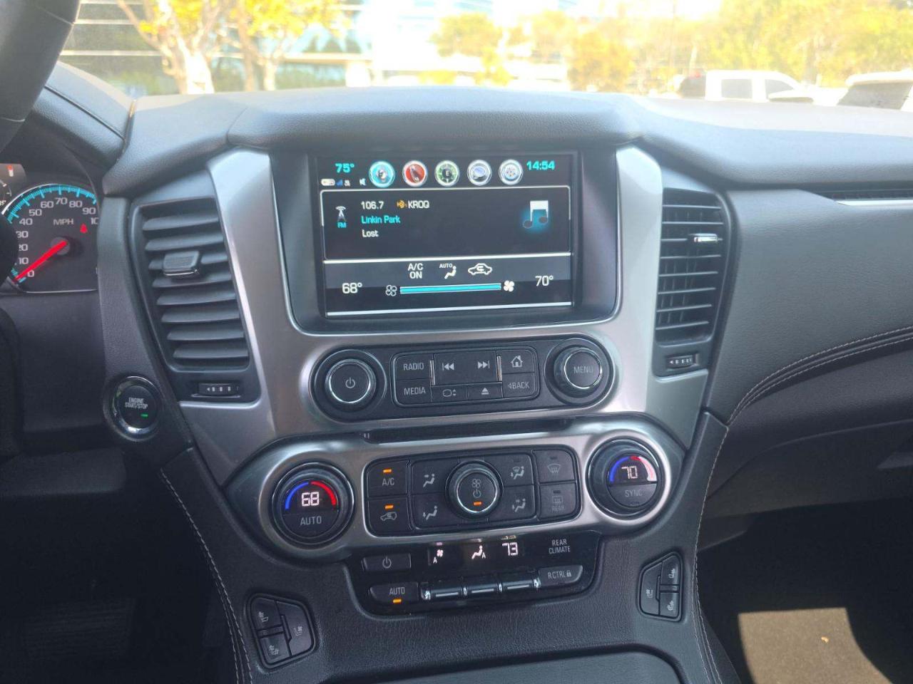 Chevrolet Suburban 4WD 4dr Premier 2020